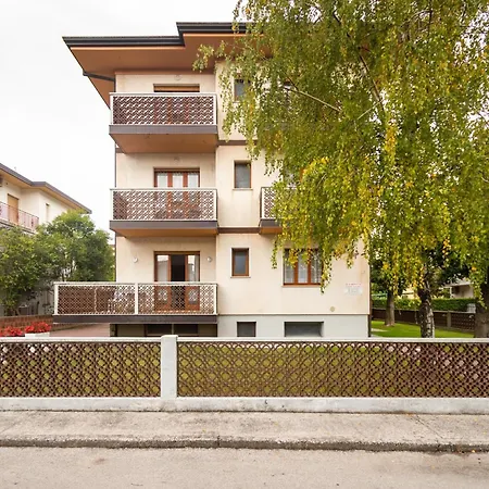 In 31416 Апартаменты Линьяно-Саббьядоро